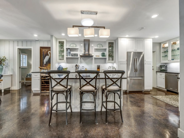 Lido Key Vacation House with Pool Near St. Armands Circle
